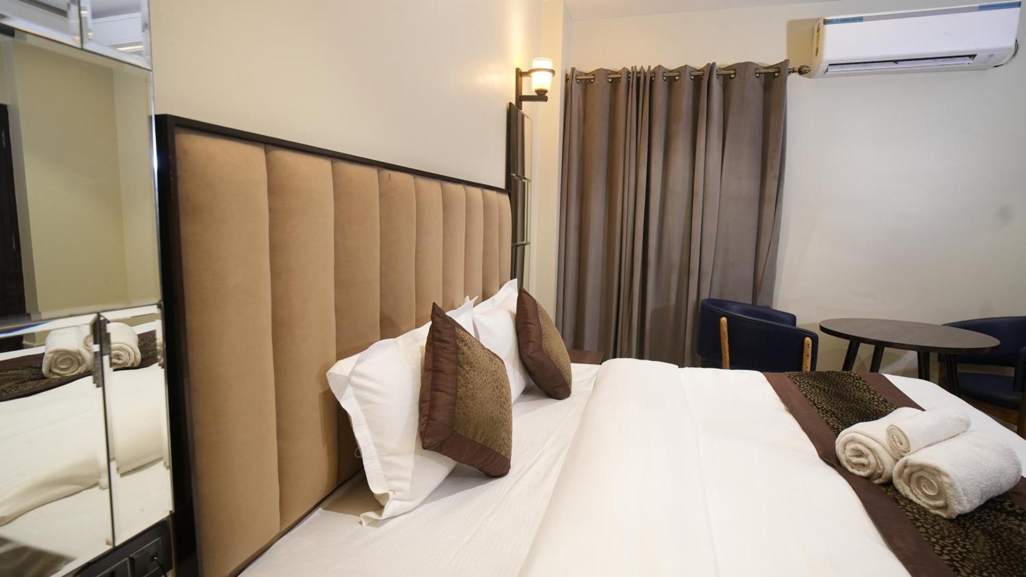 Hotel Lords Valley Rishīkesh Eksteriør billede